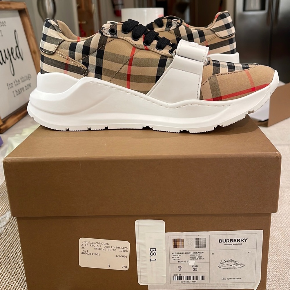 COPY - BURBERRY Sneakers